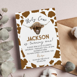 聖なる牛 私はハイランド牛 1歳の誕生日 招待状