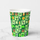 聖パトリックの日のアイコンのシームレスなパターン 紙コップ (右)