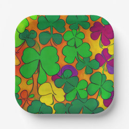 聖パトリックの日のプレートとシャムロック ペーパープレート