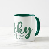 聖パトリックの日のラッキーな雰囲気と緑のクローバー マグカップ (正面右)