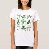聖パトリックの日のラッキークローバーとリボン Tシャツ (正面)