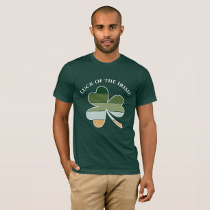 聖パトリックの日ラッキー動揺してアイリッシュシャムロック Tシャツ