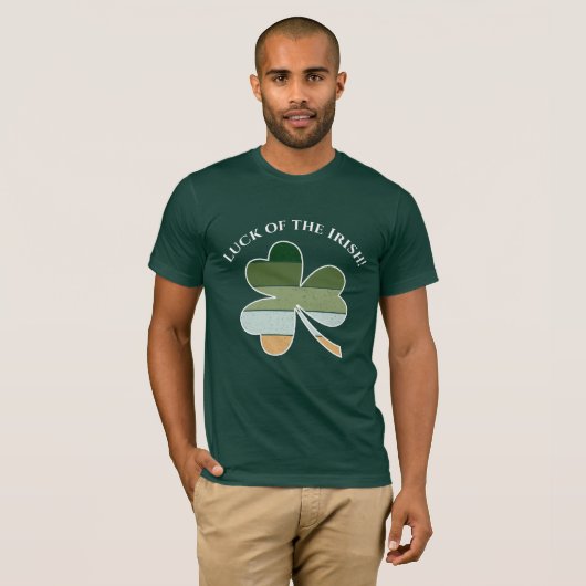 聖パトリックの日ラッキー動揺してアイリッシュシャムロック Tシャツ (正面フル)