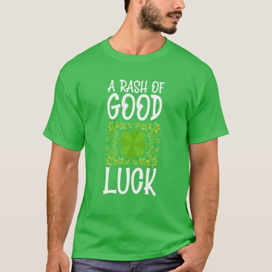 聖パトリックの日Tee幸運のラッシュアイリッシュ社 Tシャツ (正面)