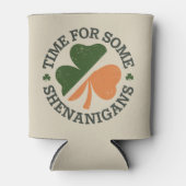 聖パトリックの時間の一部のシェナニガンスクローバー 缶クーラー (正面)