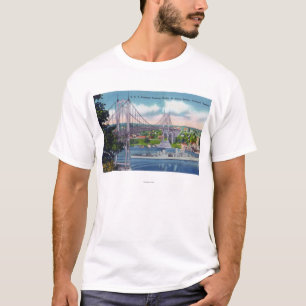 聖ヨハネの橋の下で渡るUSSポートランド Tシャツ