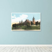 聖十字大学のキャンパスビュー キャンバスプリント (インサイチュ (ウッドフロア))