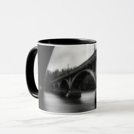 聖域 マグカップ (正面左)