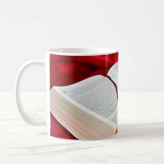 聖書のマグ、神は秘密の友達賛美します コーヒーマグカップ (左)