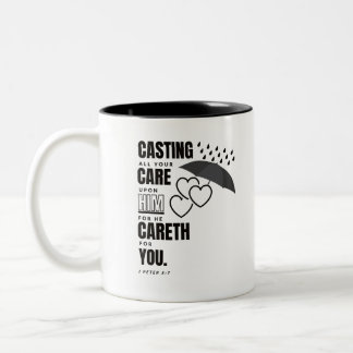 聖書の聖句マグカップ – Iペテロ5:7 KJV ツートーンマグカップ