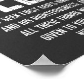 聖書の聖句勇気付けられる、聖なる書物、 経典マタイ6:33 ポスター (角)