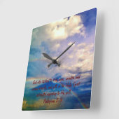 聖書の聖句時計 – ヘブライ語2:4 スクエア壁時計 (傾斜)