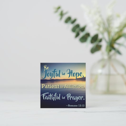 聖書の詩の暗記カードを励ます スクエア名刺 (スタンド正面)