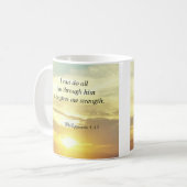 聖書はPhilippiansの4:13のマグを引用します コーヒーマグカップ (正面左)