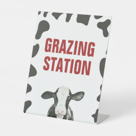 聖牛の最初の誕生日の放牧ステーション食の看板 台座サイン