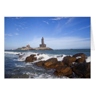 聖者のThiruvalluvarの彫像 タミル・ナードゥ州、インド