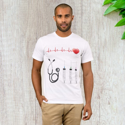 聴診器と注射器付き心電図モニター Tシャツ