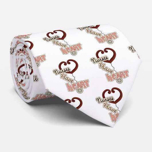 聴診器のナースはハートのTシャツおよびギフトを持っています ネクタイ (ロール)