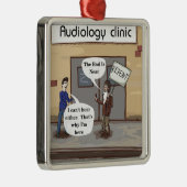 聴診室に出頭すおもしろいる メタルオーナメント (右)