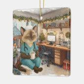 職場のクリスマスと看護師 セラミックオーナメント (左)