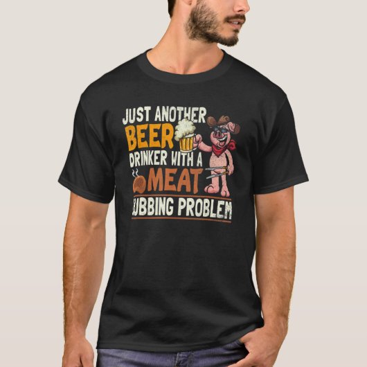 肉の擦り棒を付けたもう一つのビールを飲む人 Tシャツ (正面)