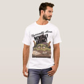肉体は現実にいるが精神は絶滅 Tシャツ (正面フル)