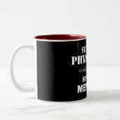 肉体的に精神的に苦しむ ツートーンマグカップ (左)