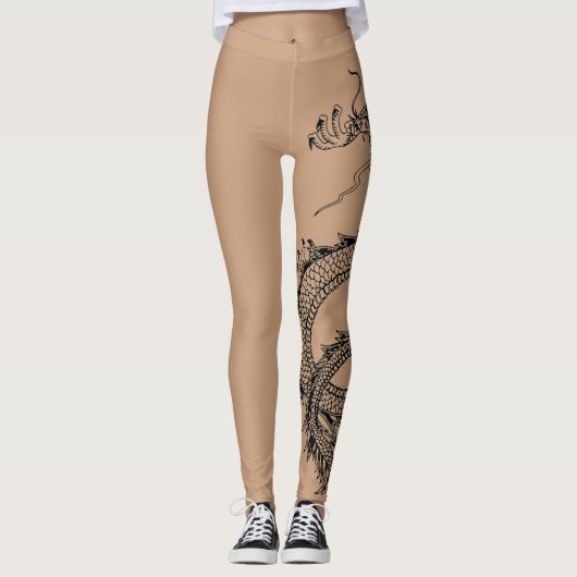 肌の色の背景に美しいドラゴンの入れ墨 レギンス (正面)