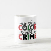 肌の色は罪ではない コーヒーマグカップ (中央)