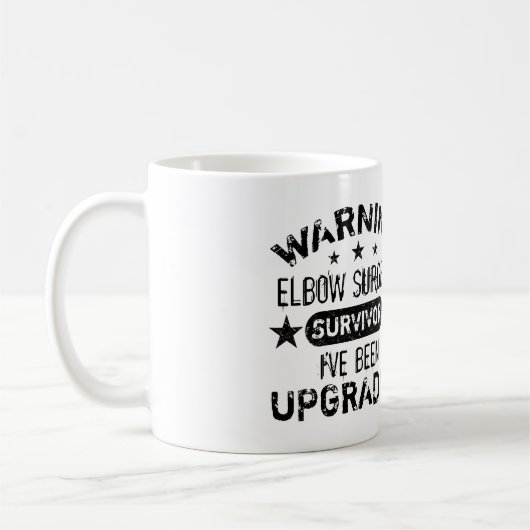 肘の手術ユーモアのアップグレード コーヒーマグカップ (左)