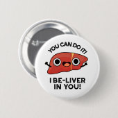 肝臓のパンで肝臓のパンで前向ききよう 缶バッジ (正面&裏面)