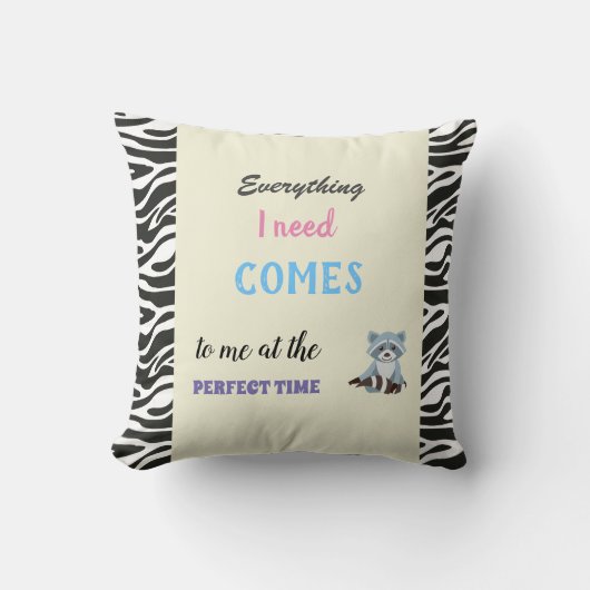 肯定アライグマ クッション (正面)