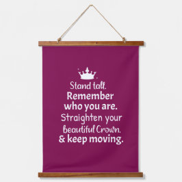 背が高い。王冠をまっすぐ。移保動 吊り下げ型タペストリー