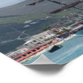 背の高いセールボートを持つセント・トーマスは、海賊のように見える ポスター (角)