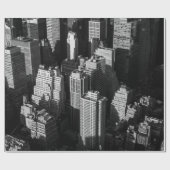 背の高い建物と影のある超高層ビル ラッピングペーパー (フラット)