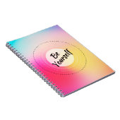 背カラフルぼやけ景の黒いタイポグラフィ ノートブック (右側)