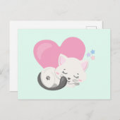 背中に大きなハートを背負って眠る甘い子ネコ ポストカード (正面/裏面)