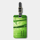 背中に《写真》ぼけ味淡い色の灯を付けた緑の竹 ラゲッジタグ (正面縦)