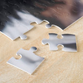 背中の鋭い目 ジグソーパズル (側面)