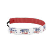 背中を得引っ張る アスレチックヘッドバンド (左)