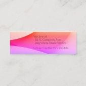 背景が赤とピンクの幾何学的なシェイプ スキニー名刺 (裏面)