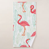 背景にピンクのフラミンゴのオーナメントを付けた模様 バスタオル (バスタオル)