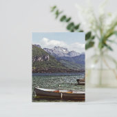 背景に山があるネシー湖 ポストカード (スタンド正面)