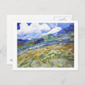 背景に山がある小麦畑 ポストカード (正面/裏面)