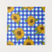 背景に明るいひまわり市松模様に花。ビンタ タペストリー (正面(横))
