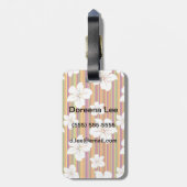 背景に白い花をストライプの付ける ラゲッジタグ (裏面縦)