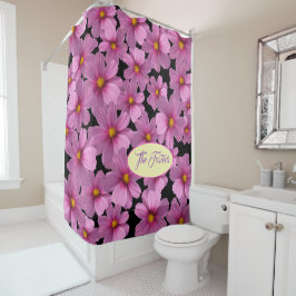 背景に紫色のコスモスデザイン シャワーカーテン