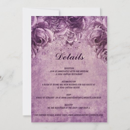 背景に1つの紫色のバラを芸術的配置   招待状 (裏面)