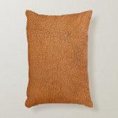 背景の皮の茶色のクローズアップ アクセントクッション (正面(垂直))