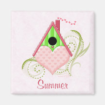 背景を持つバレンタイン・バードハウス・マグネット